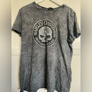 Harley Davidson stonewash Tee very comfortable.